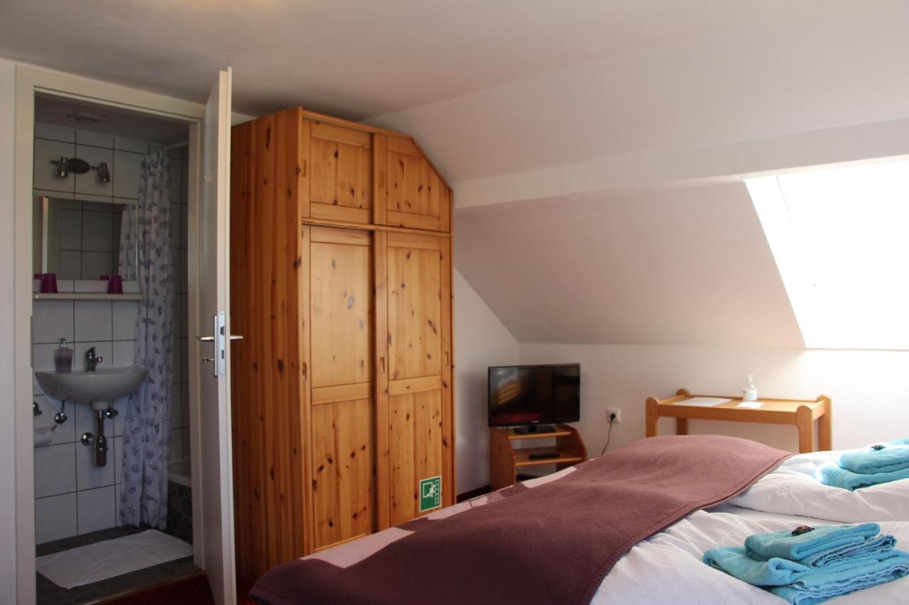 Romantic-Pension Albrecht - Since 1901 Хоеншвангау Екстериор снимка