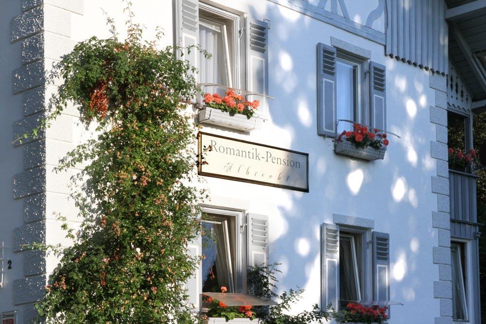 Romantic-Pension Albrecht - Since 1901 Хоеншвангау Екстериор снимка