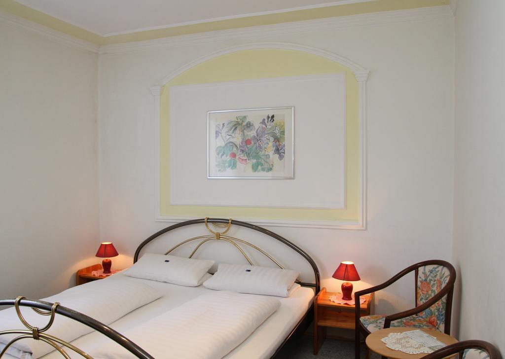 Romantic-Pension Albrecht - Since 1901 Хоеншвангау Екстериор снимка