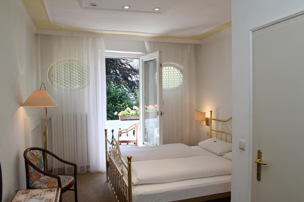 Romantic-Pension Albrecht - Since 1901 Хоеншвангау Екстериор снимка