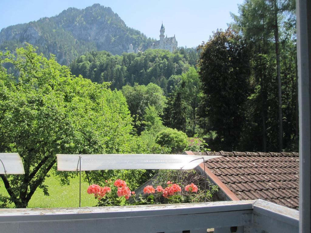 Romantic-Pension Albrecht - Since 1901 Хоеншвангау Стая снимка